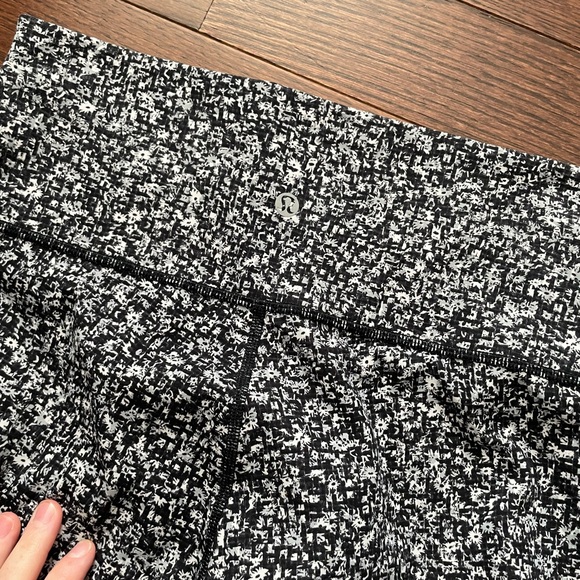 lululemon athletica Black and White Leggings - Picture 3 of 6